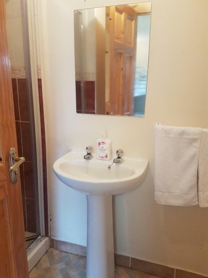 Bundoran Westend Accommodation Bagian luar foto